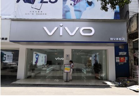 德格}做一个门店面广告招牌需要多少钱？